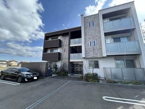 ＳＵＮ　ＨＩＬＬＳ（サンヒルズ）