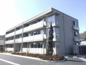シャーメゾン　スリアン