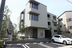 エミネンス　フジ