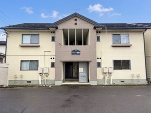 シャーメゾン枇杷坂 B202号-1