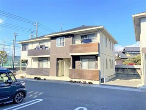 アヴァンセ本市場 A102号-1