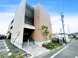 Ｒｅｌａｆｏｒｔ吉川