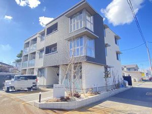 シャーメゾン旭