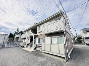 富貴原ハイツ