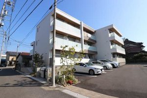 カーサレジオ平中