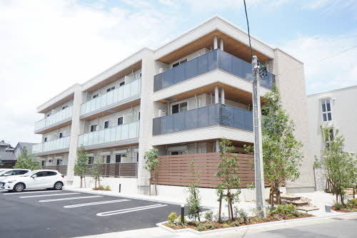 Ａｉｒｅｓ　ｔｒｅｓ T301号-15