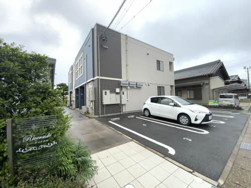 リバーサイド百石0201-1