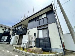 ＭＡＩＳＯＮ　Ｌ’ＥＳＴ