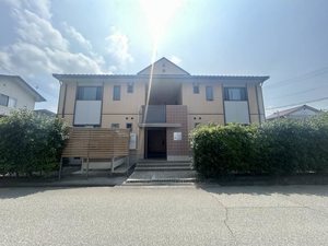 プチハイム山室 0202号-1