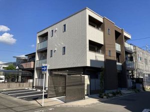 カトル・パレ駅北