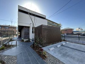 ヴィア　セレーノ