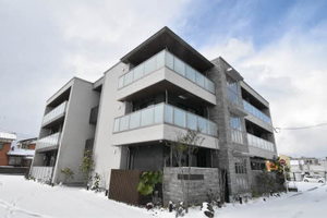 コン・アニマ　（Ｃｏｎ　ａｎｉｍａ）