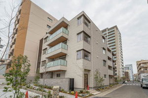 スプリング　ヒルズ