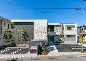 アグレアーブル