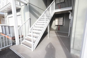 フレグランス大谷 0202号-3