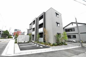 ベルソー　デ　サイネン