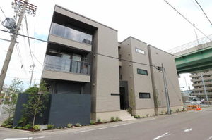 シャーメゾン大金