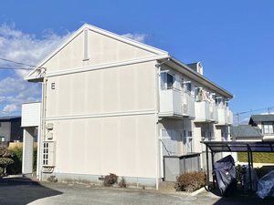 ファミール幸 E201号-1