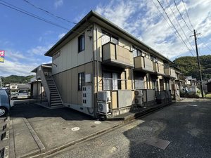 ピアチェーレ松富