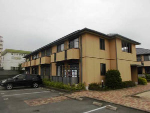 ファミーユスズキ