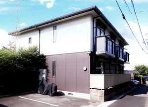 ＷＩＮＧ　ＨＩＬＬ