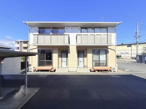 メゾンソレイユ