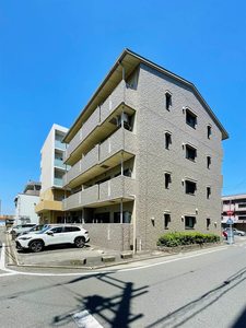 Ｍｅｒｖｅｉｌｌｅ　Ｕｎ