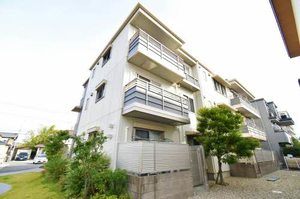 リラ　カーサ 0301号-1