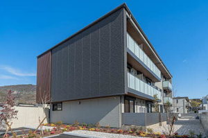 シャーメゾン長良東 301号-1