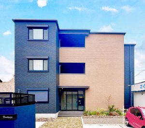 フロントマーレ