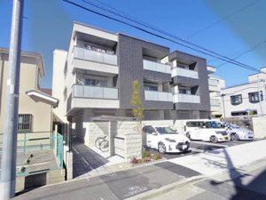 シャーメゾンシュール