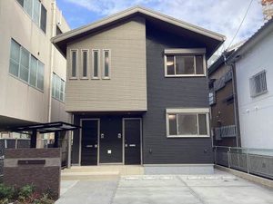 錺　ＫＡＺＡＲＩ