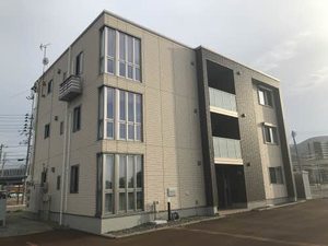 ロイヤルエステート