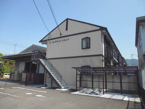 フレグランス　ベルニナ