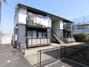 セントラル・ビラ・スズカ C101号-1