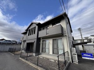 セピアコートＨＥＲＯ B201号-1