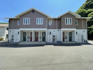 シャーメゾン百々