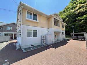 シャーメゾン理々 C201号-1