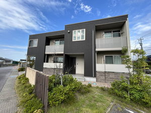 シャーメゾン江口