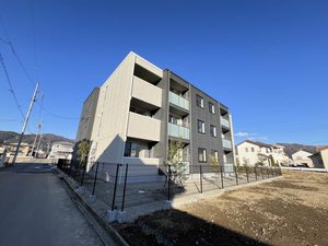 シャーメゾン春の宮 0302号-11