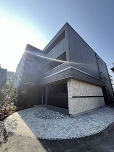 メゾン　ド　パーシモン 0101号-1