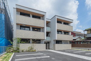 シャーメゾン鳴海