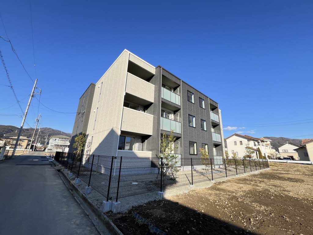 シャーメゾン春の宮 0302号-11