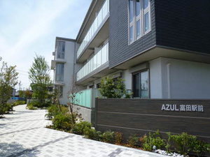 ＡＺＵＬ富田駅前