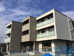 シャーメゾンステージ殿町