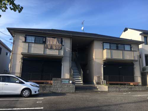 フローレス岩成0101-1