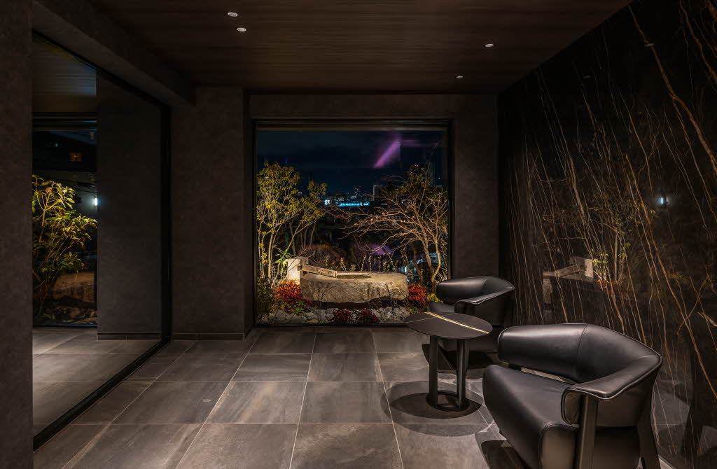 白壁　ＴＨＥ　ＧＡＲＤＥＮ 100号-15