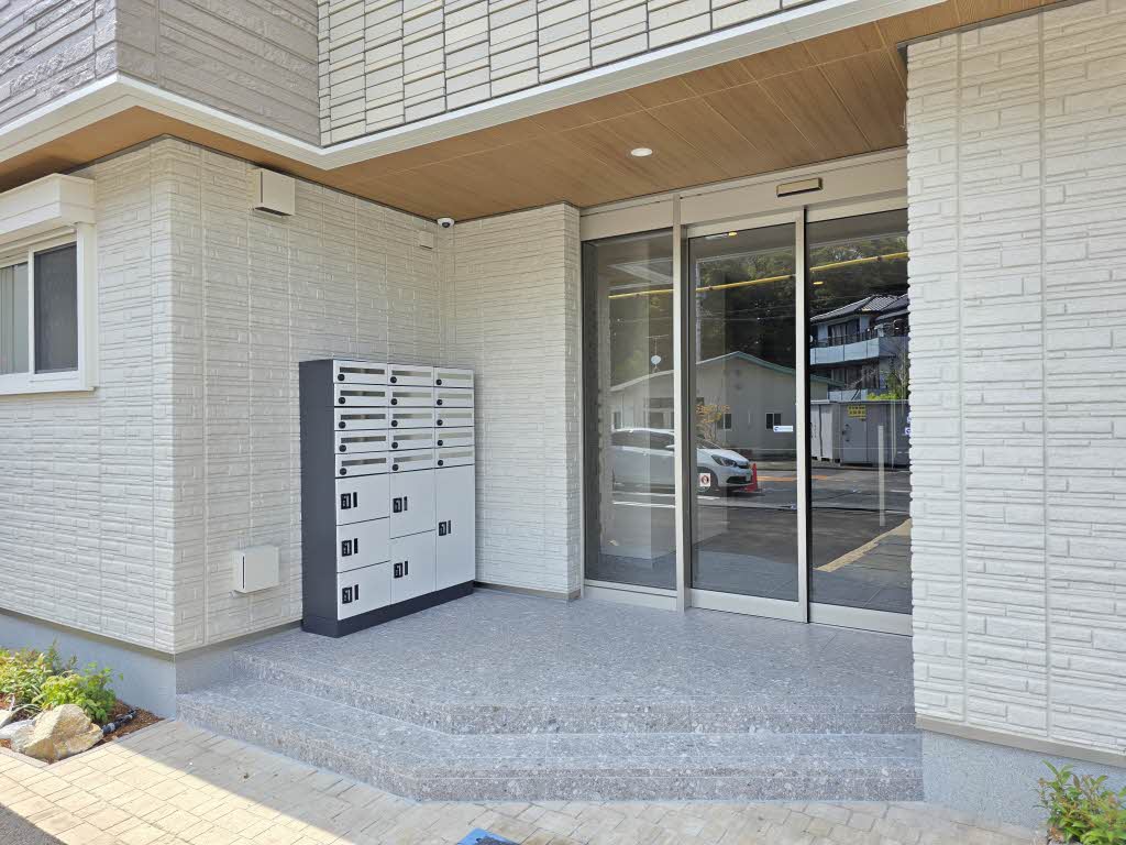ＴＲＵＳＴ　ＭＡＩＳＯＮ　京 0301号-2