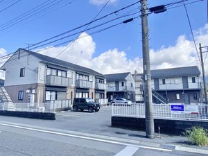 ルミエール大坂 A101号-1