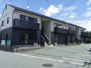 ハッピーコート B201号-1